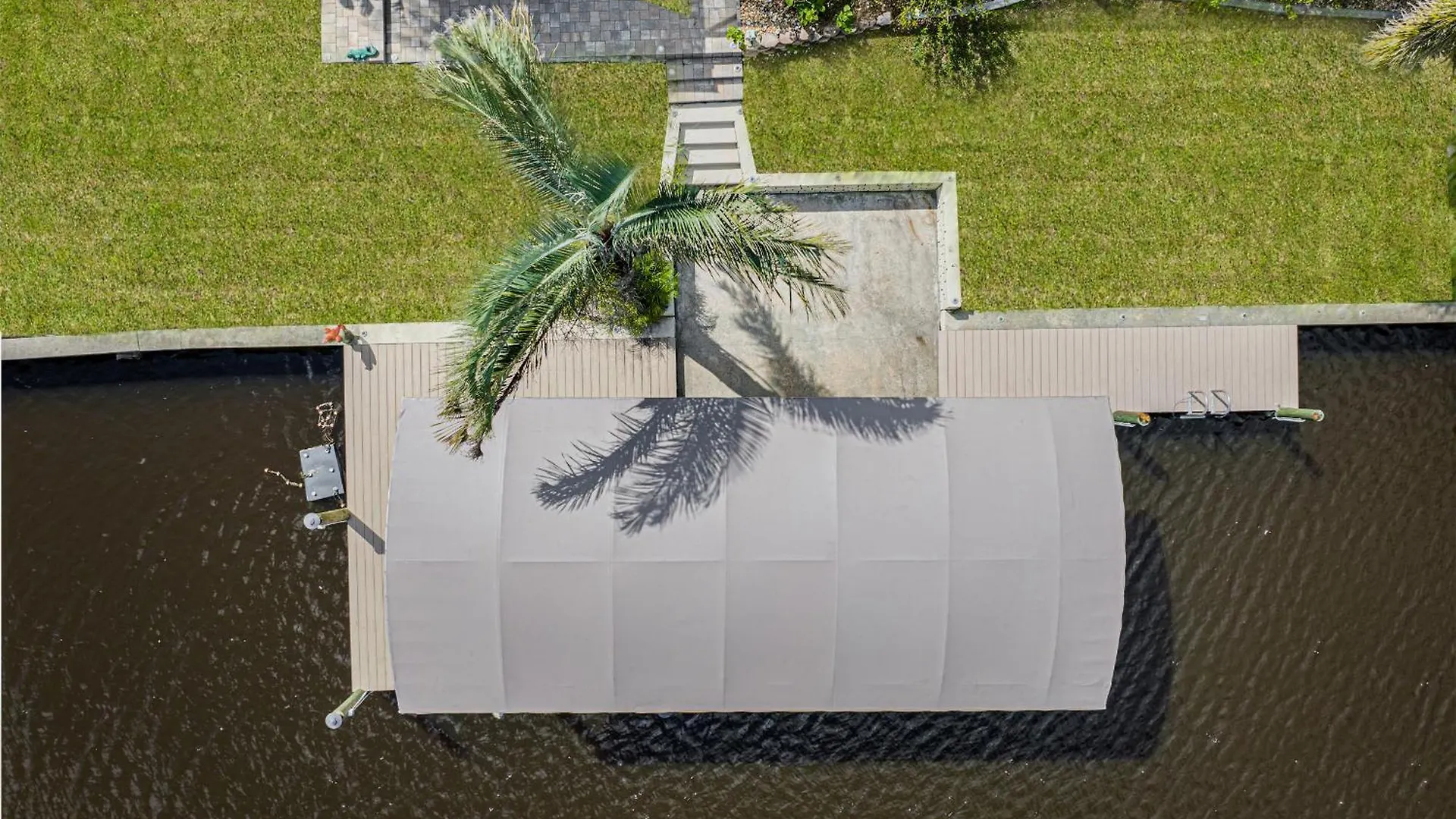 Gulf Breeze Haven Direct Gulf Access Pool+dock Villa