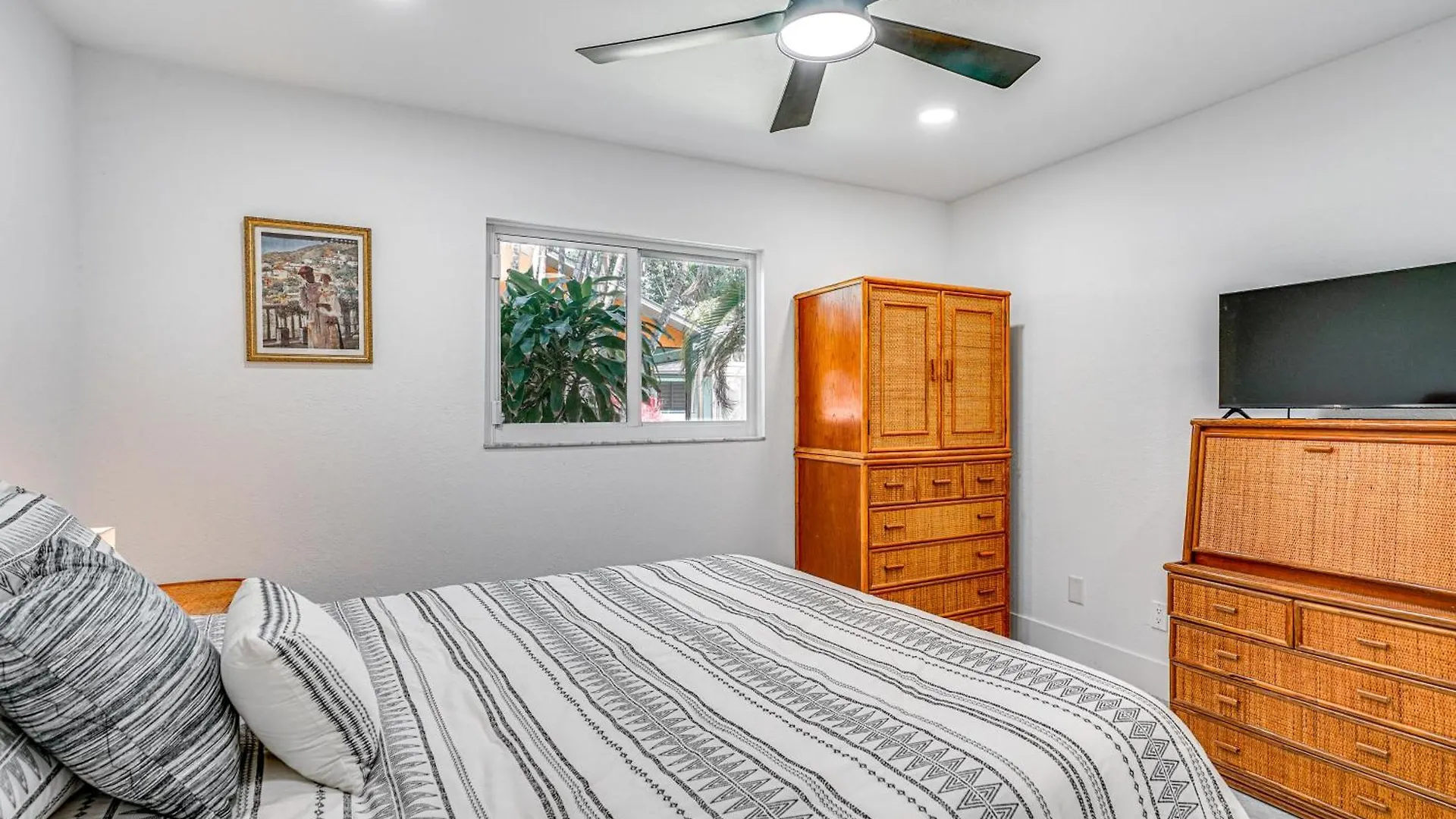 Holiday home Idyllic With Pool 3 Mi To Downtown! *