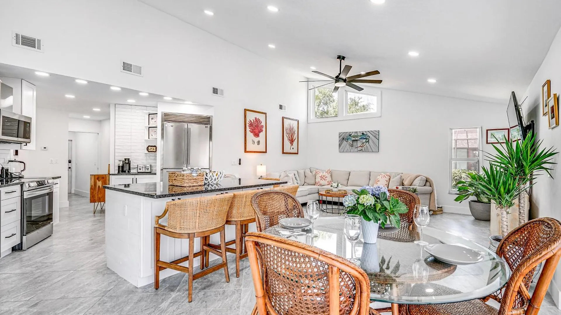 Idyllic With Pool 3 Mi To Downtown! * Cape Coral