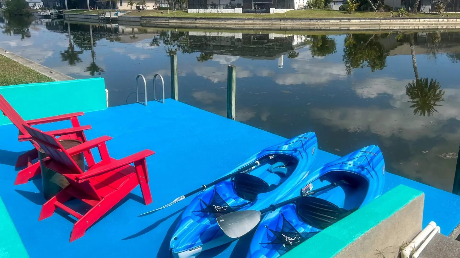 Lakefront Oasis With Kayaks And Pool! * Cape Coral