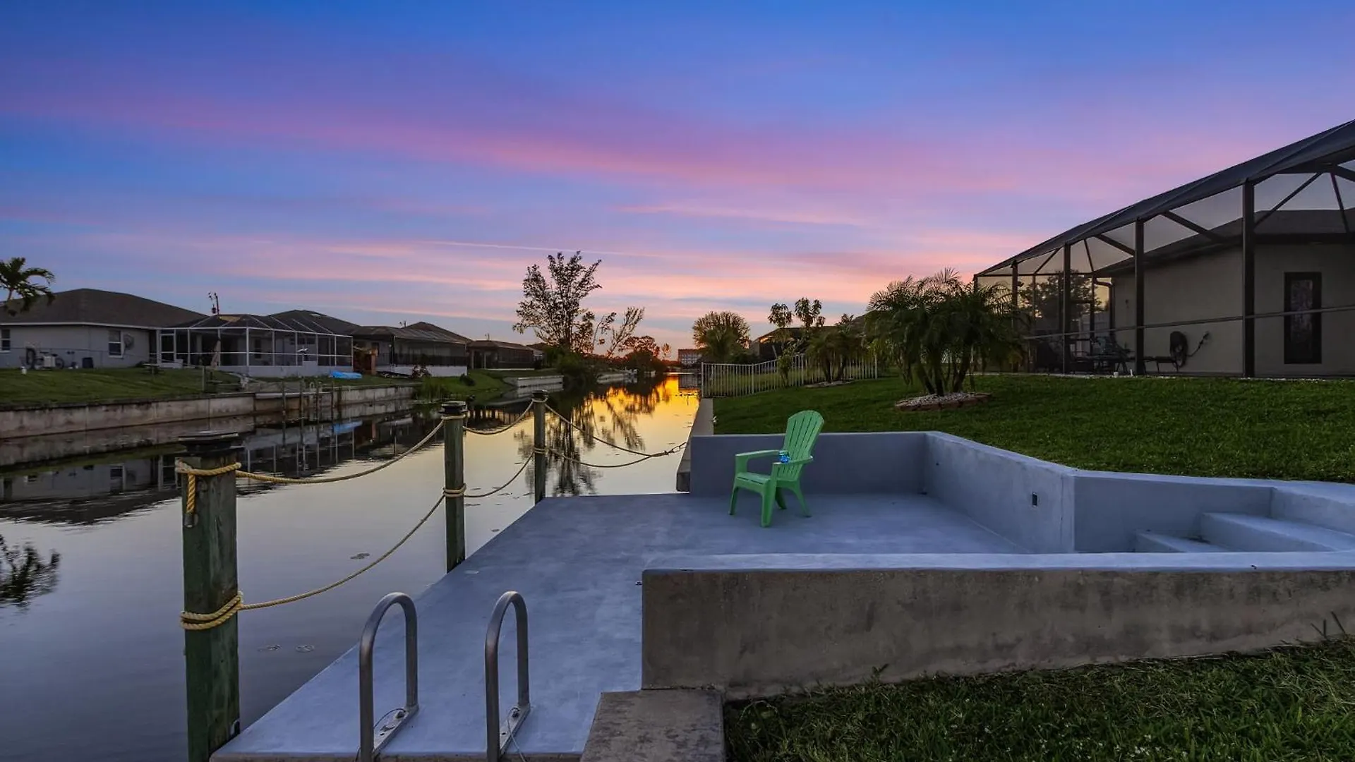 Heated Pool, Dock & Bicycles - Endless Sunshine - Roelens Holiday home