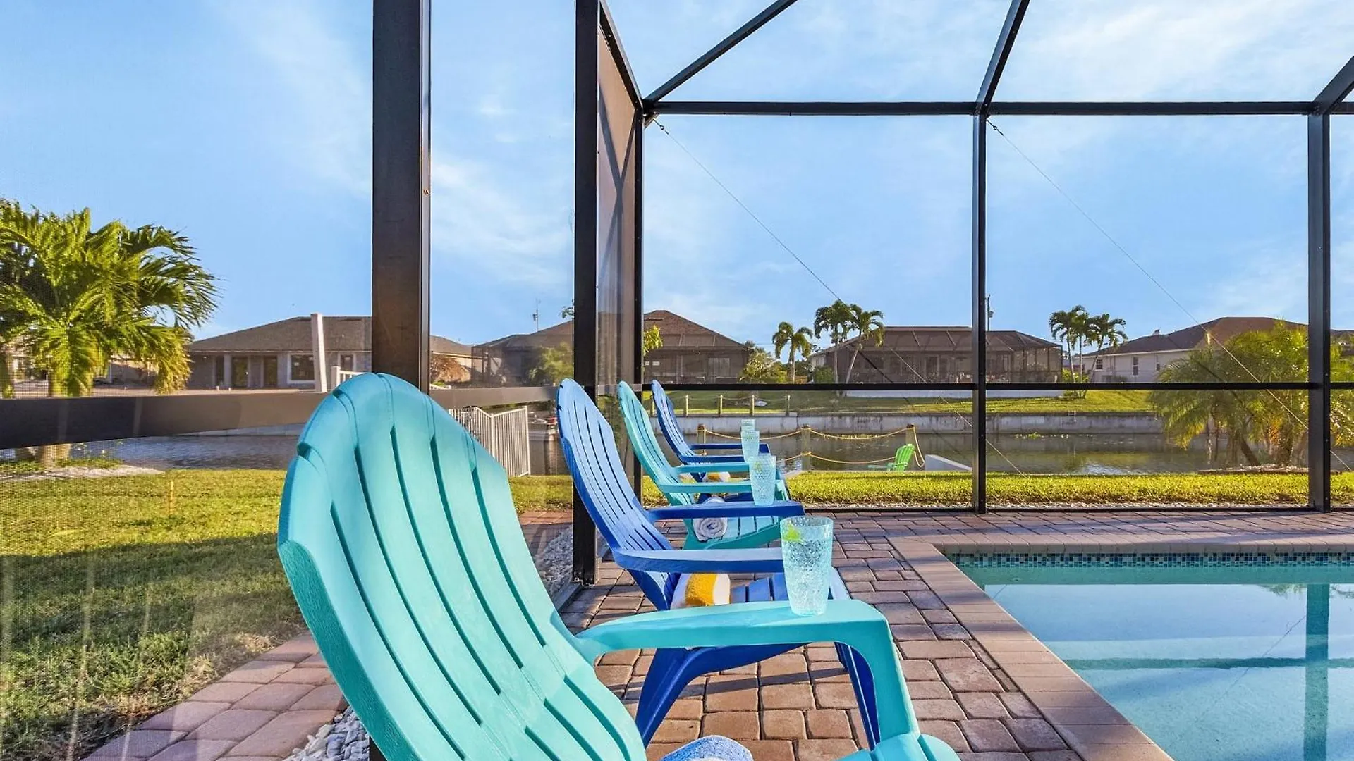 Heated Pool, Dock & Bicycles - Endless Sunshine - Roelens