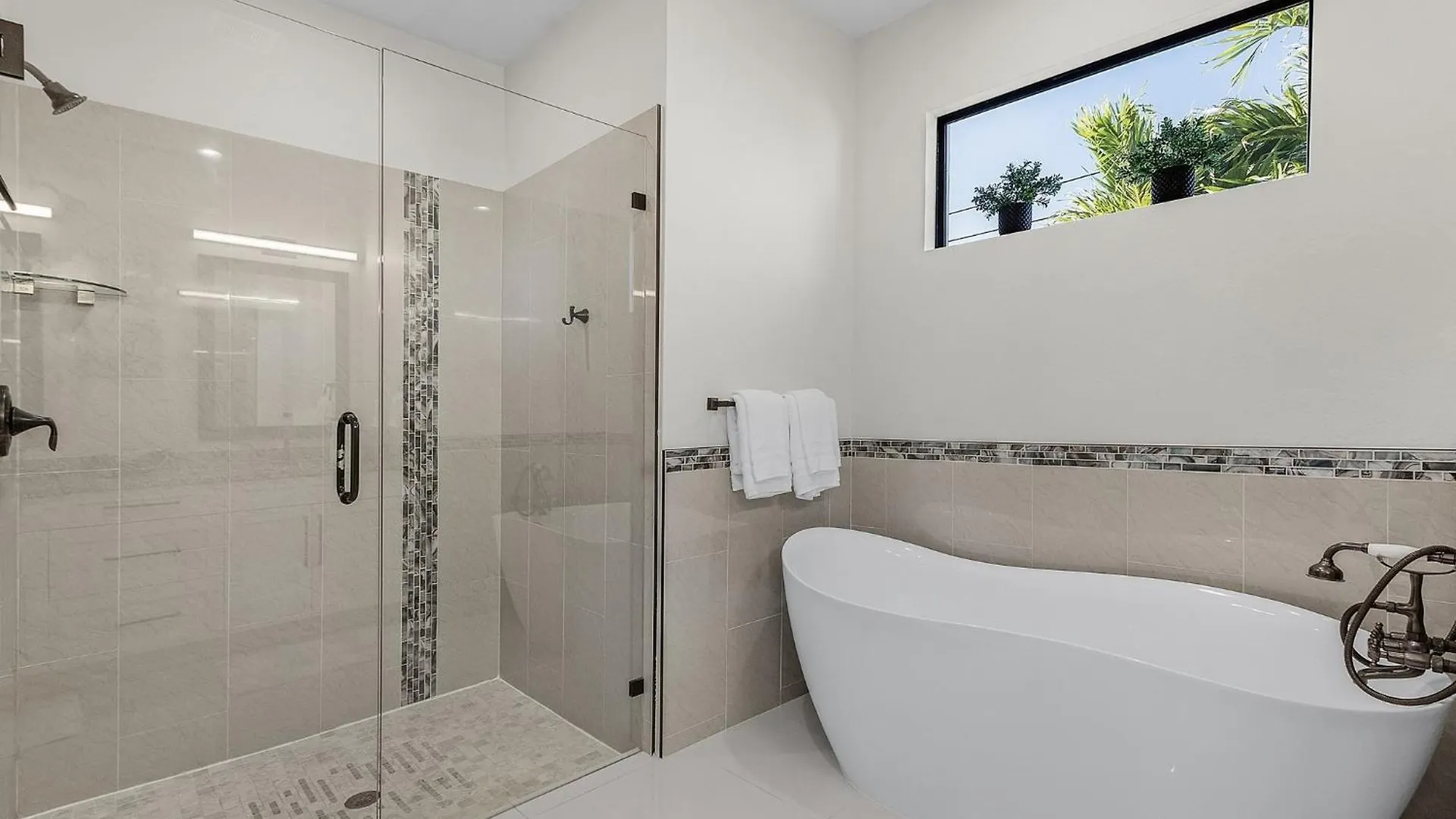Heated Pool, Dock & Bicycles - Endless Sunshine - Roelens Holiday home Cape Coral