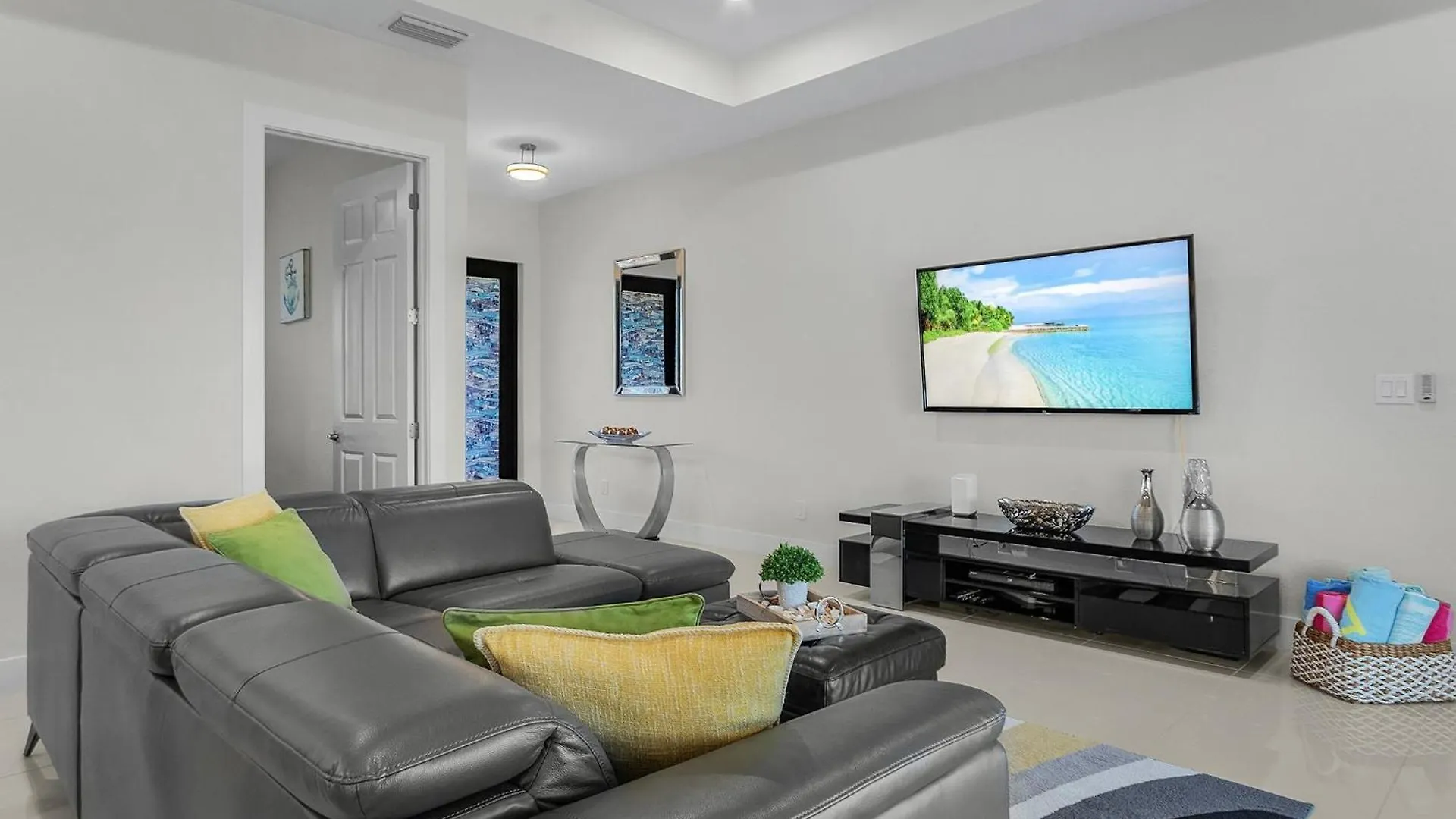 Heated Pool, Dock & Bicycles - Endless Sunshine - Roelens Cape Coral