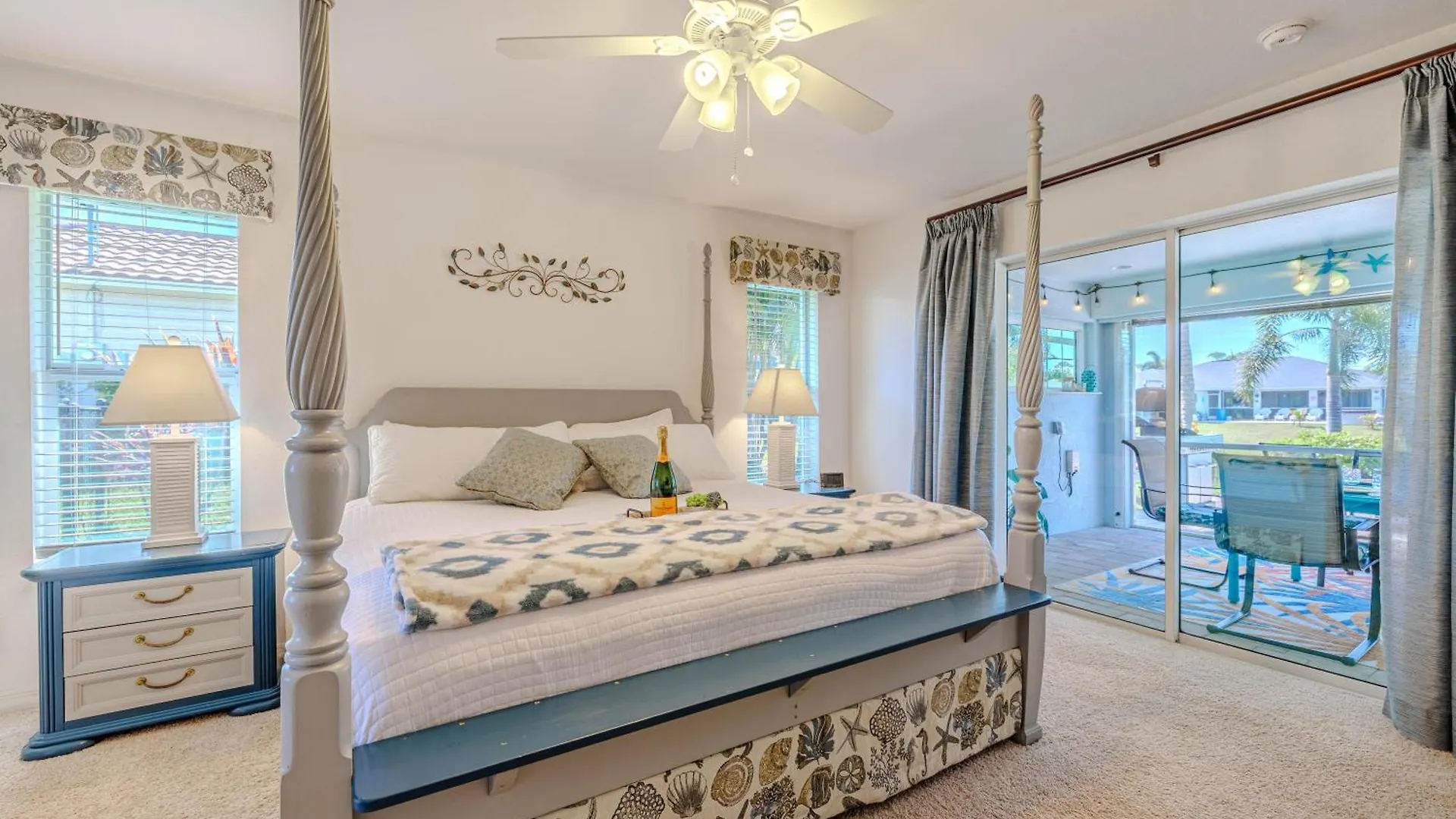 Island Breeze Holiday home *