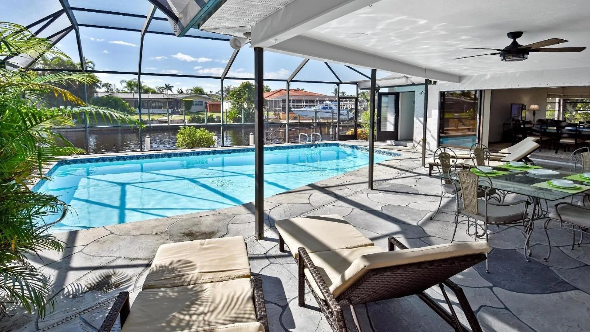 Mit Privatpool Fuer 6 Personen Ca 196 Qm In Cape Coral, Florida Southwest Florida *