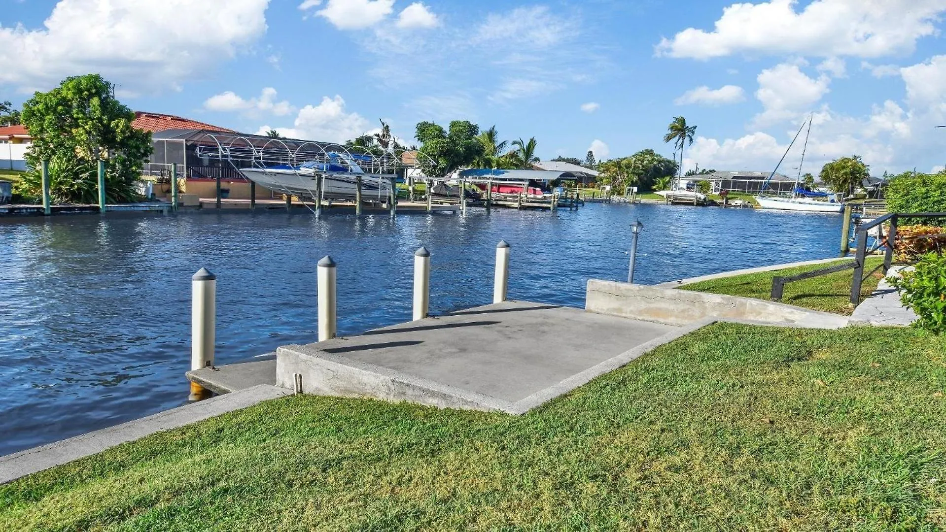 Mit Privatpool Fuer 6 Personen Ca 196 Qm In Cape Coral, Florida Southwest Florida Holiday home *