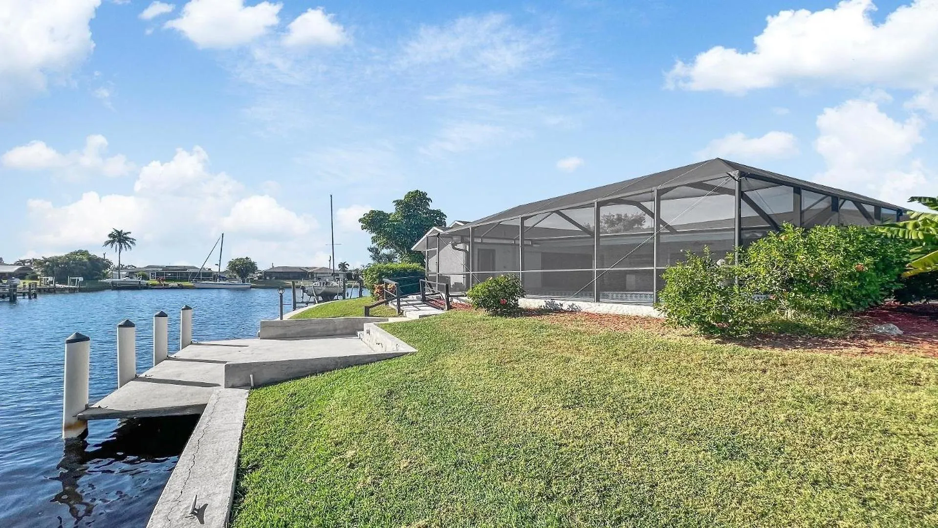 Mit Privatpool Fuer 6 Personen Ca 196 Qm In Cape Coral, Florida Southwest Florida