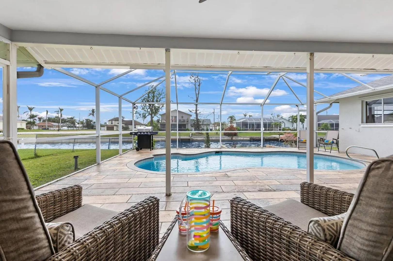 Heated Pool, Freshwater Canal, Dock & Bikes - Amara - Roelens
