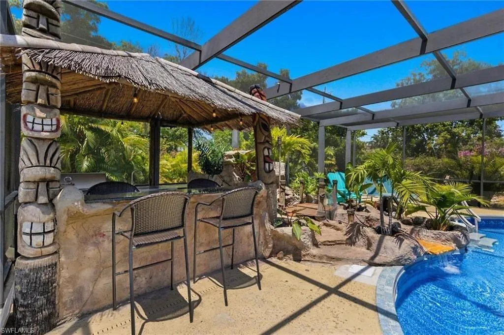 Casa De Cape With Free Heated Pool Year Round *