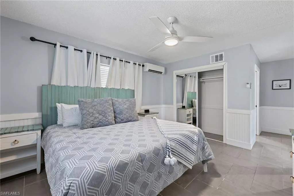 Holiday home Casa De Cape With Free Heated Pool Year Round *