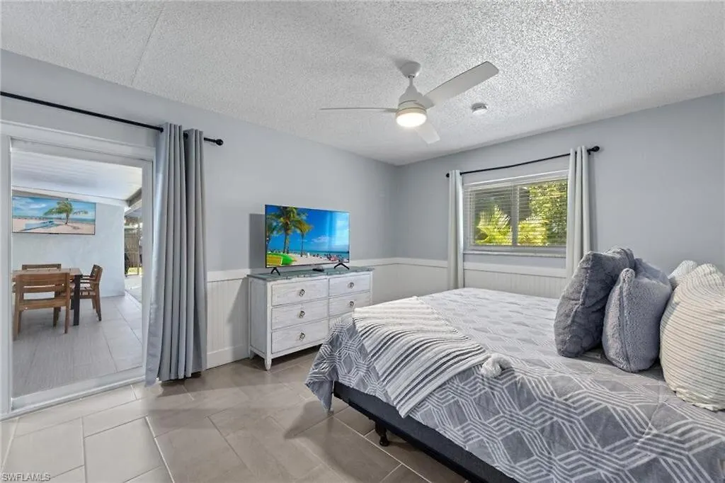 Casa De Cape With Free Heated Pool Year Round Cape Coral