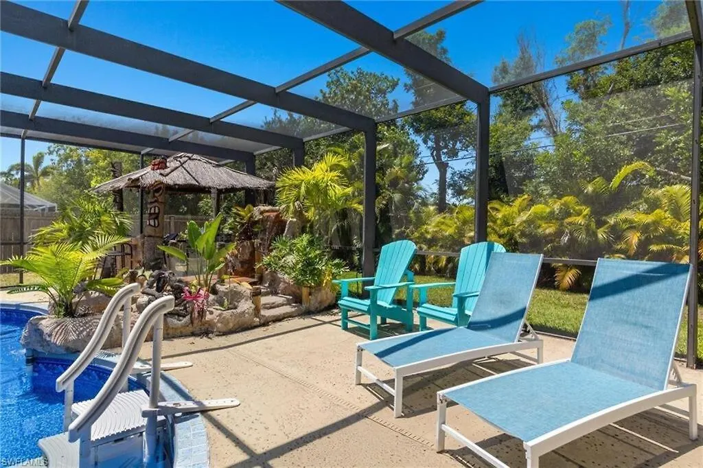 Holiday home Casa De Cape With Free Heated Pool Year Round *