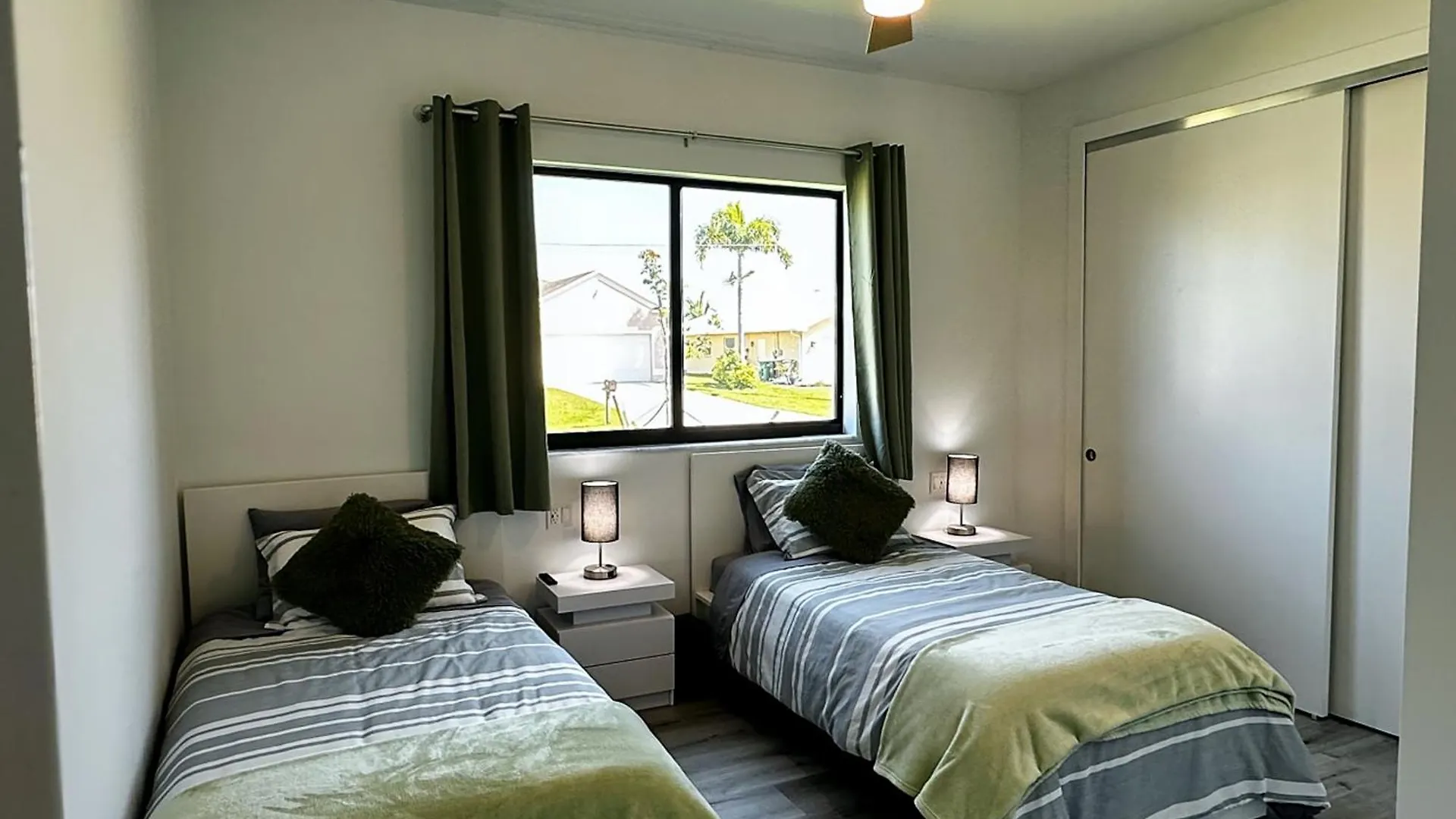 Villa Alhambra Cape Coral