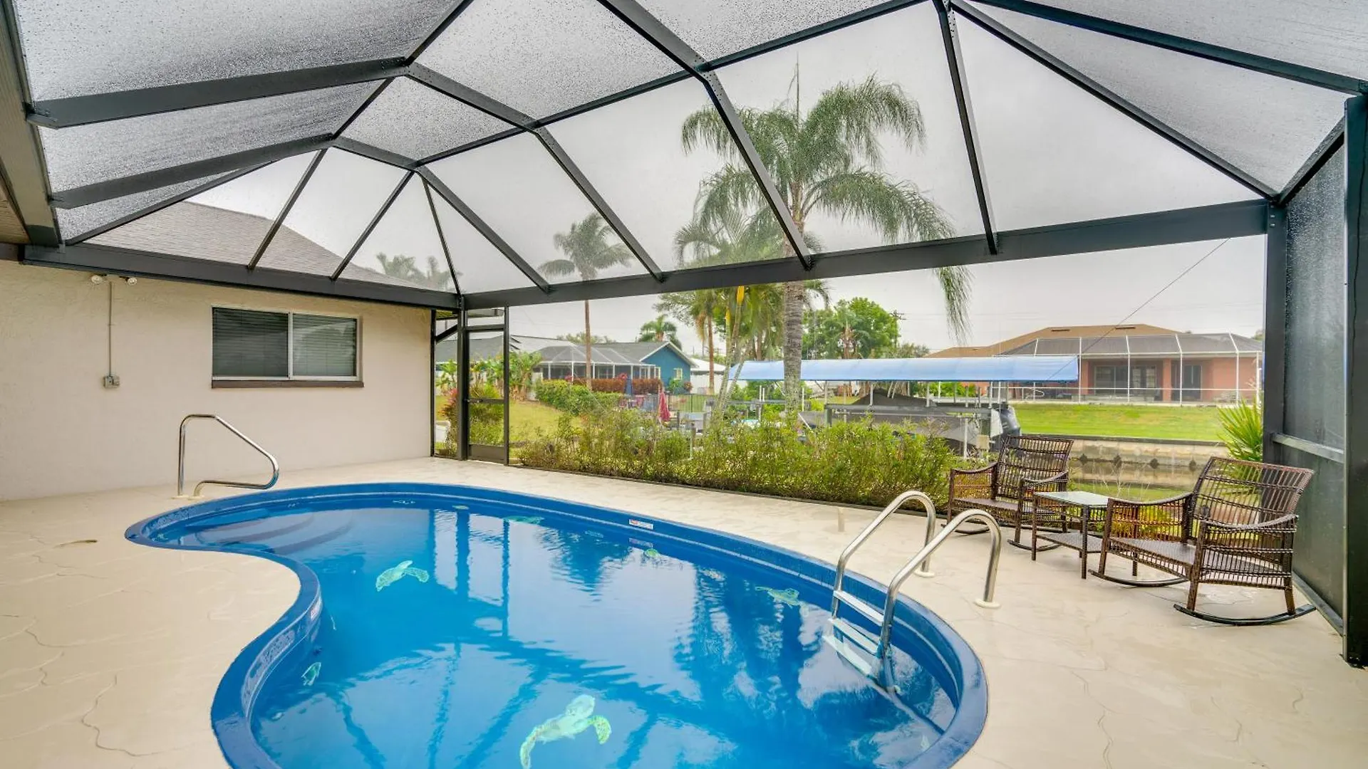 Holiday home Canal-front With Dock And Lanai In Cape Coral! *