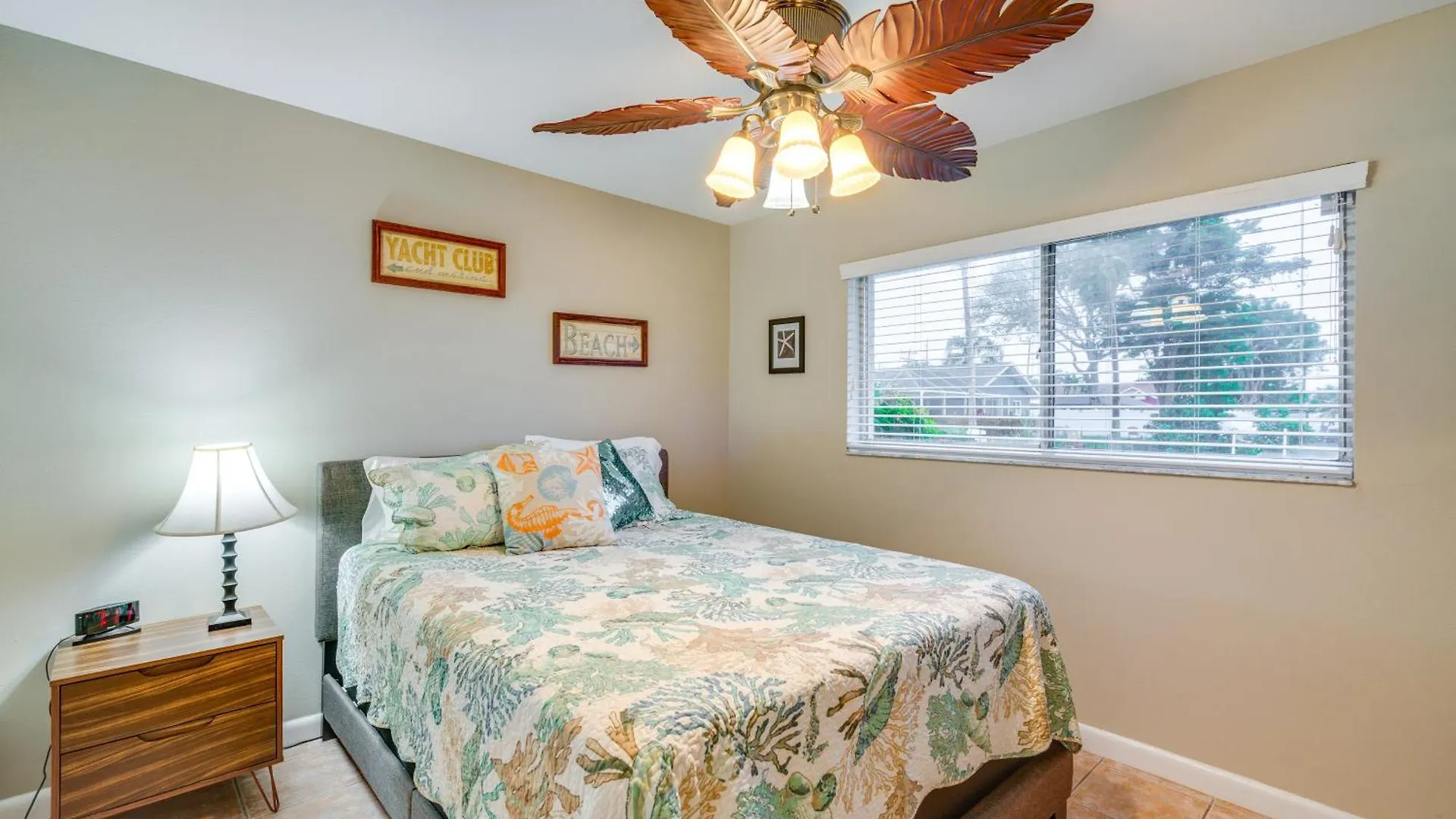 Canal-front With Dock And Lanai In Cape Coral!