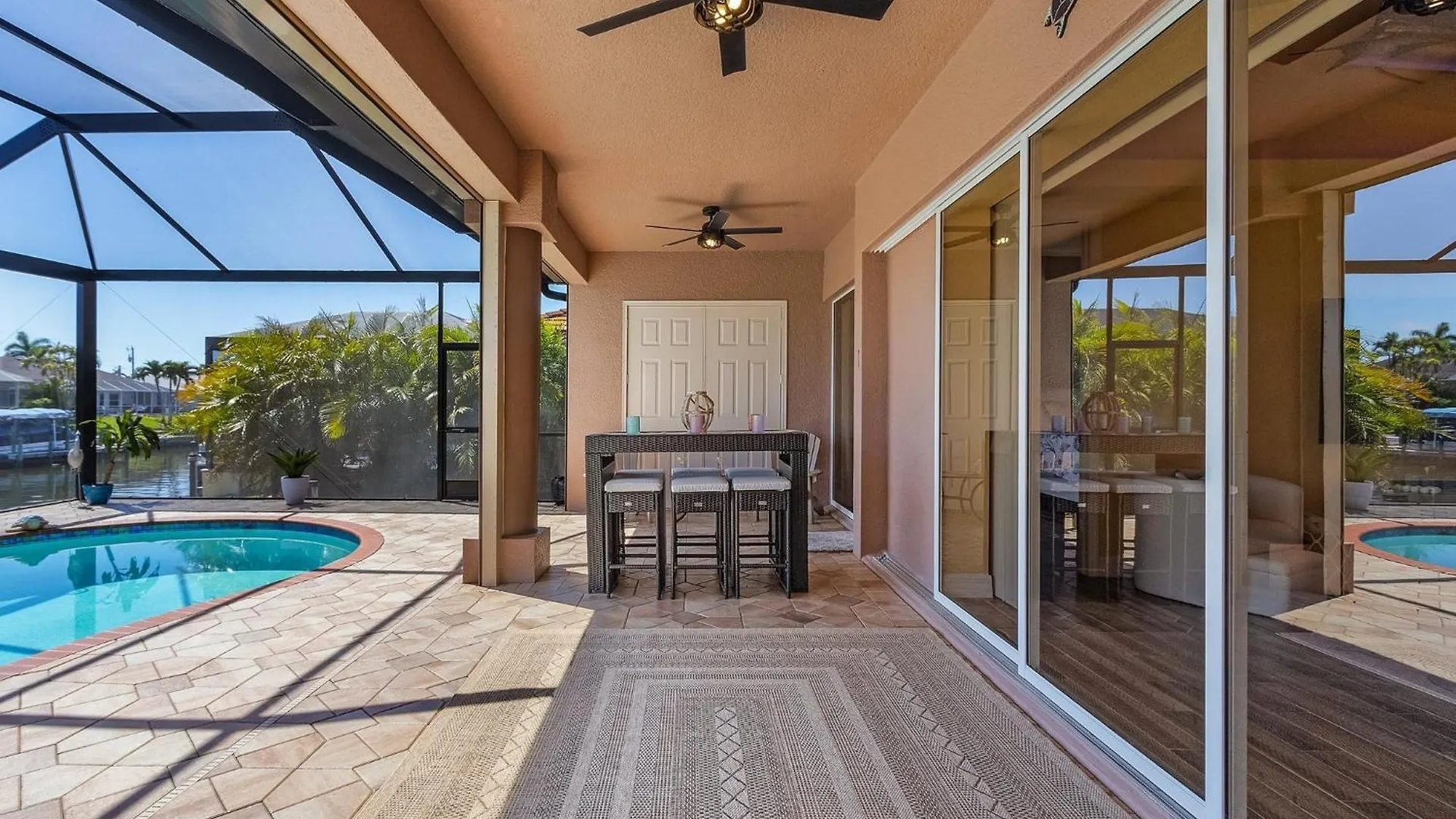 Heated Saltwater Pool, Dock, Gulf Access - Infinity Coral - Roelens * Cape Coral