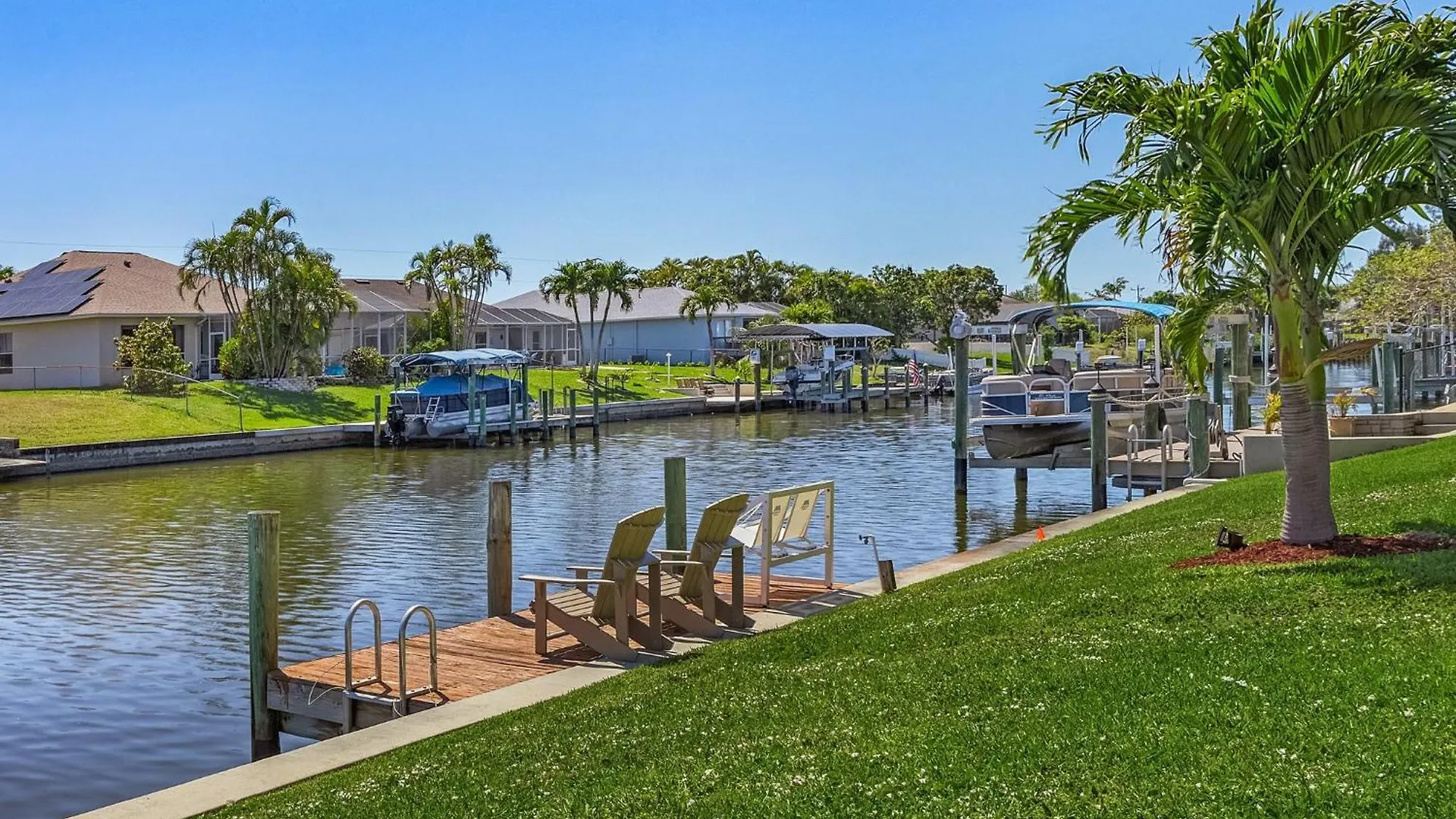 Heated Saltwater Pool, Dock, Gulf Access - Infinity Coral - Roelens Holiday home Cape Coral