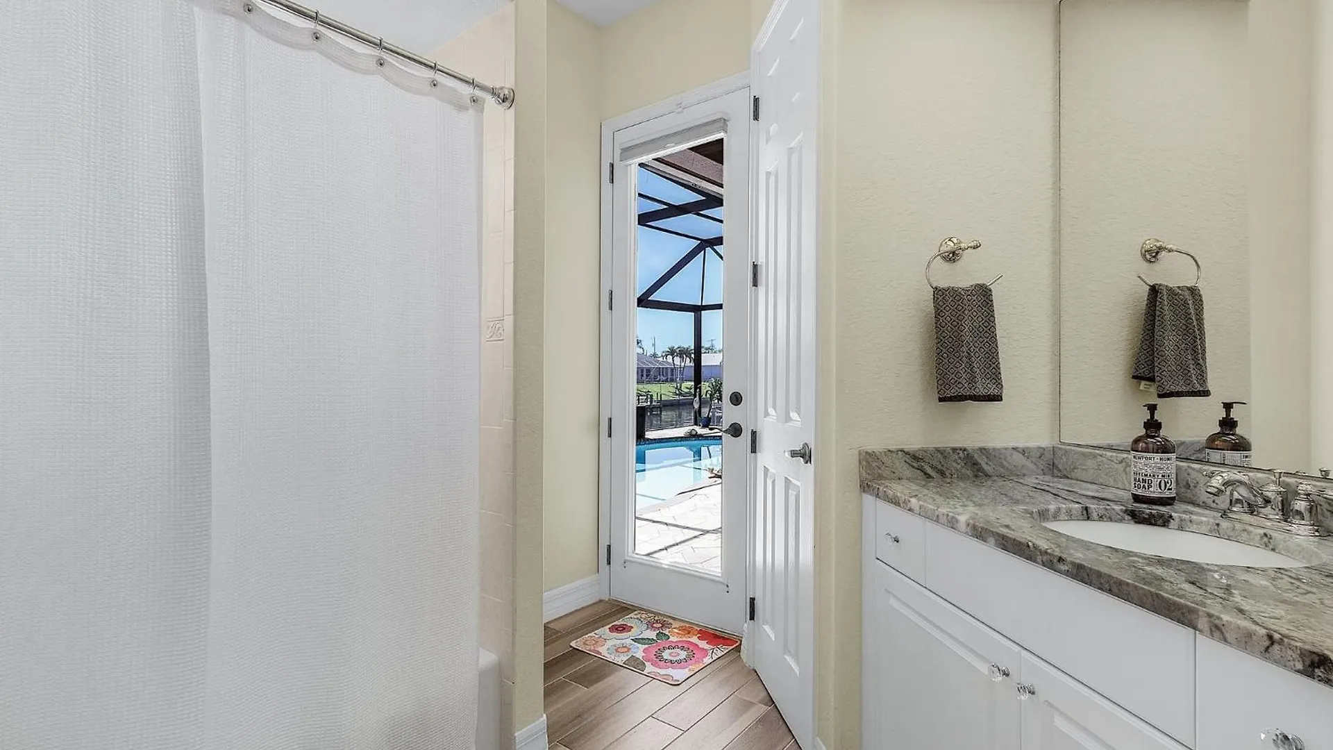 Heated Saltwater Pool, Dock, Gulf Access - Infinity Coral - Roelens Holiday home