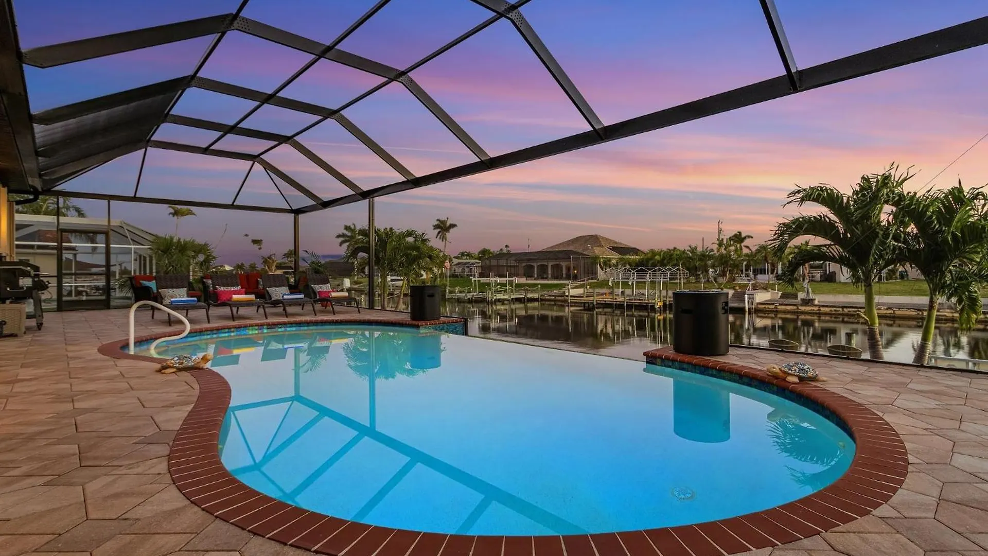 Heated Saltwater Pool, Dock, Gulf Access - Infinity Coral - Roelens