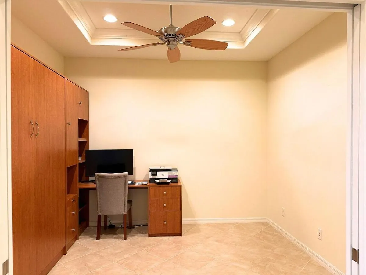 Resort-style In Sandoval Cape Coral