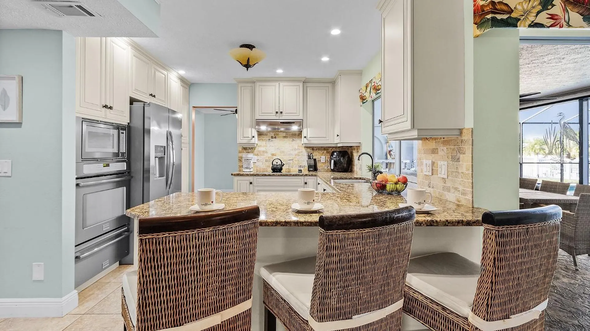 Holiday home Boating Enthusiasts, Heated Pool, Pet-friendly - Roxy *
