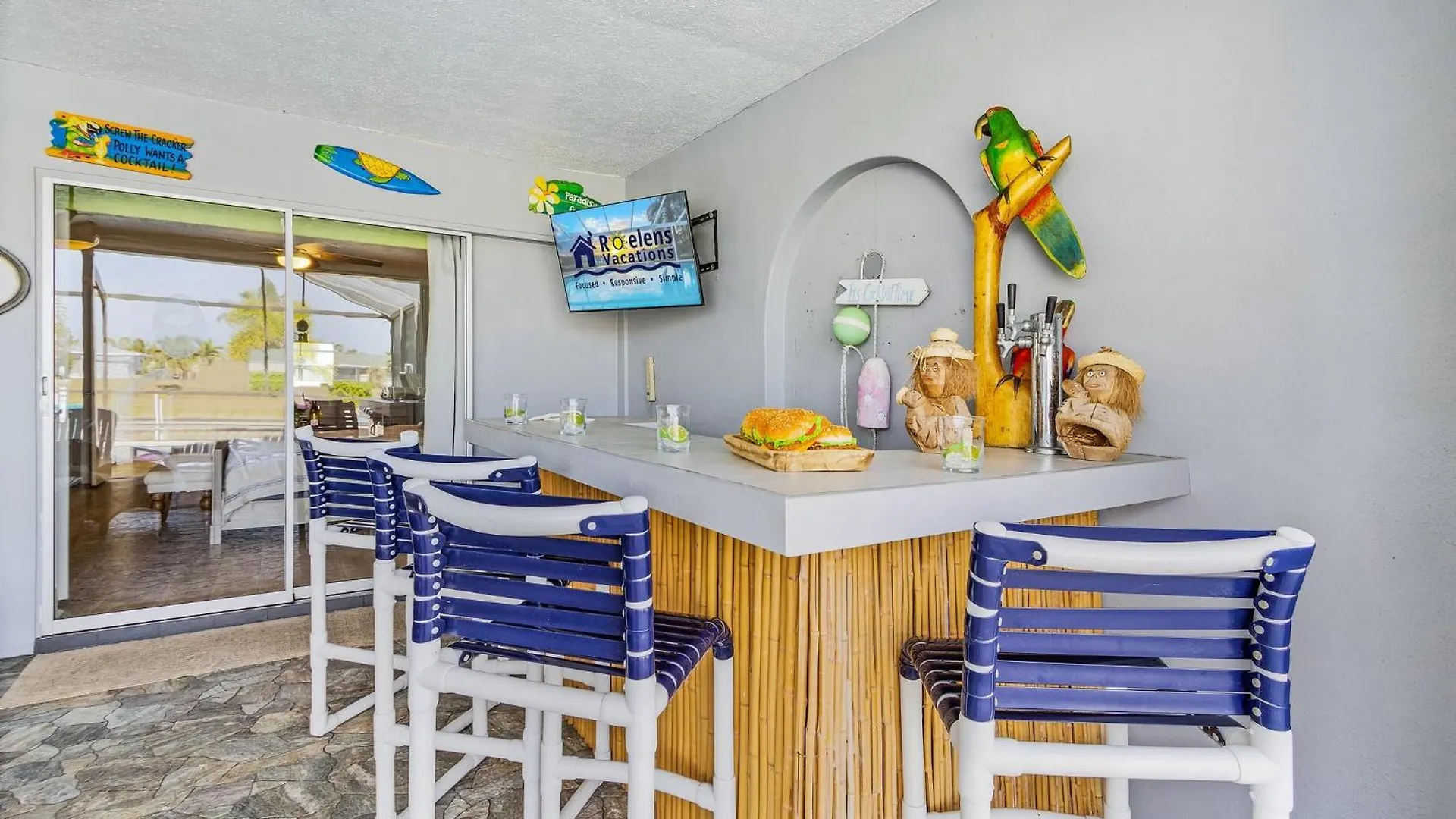 Boating Enthusiasts, Heated Pool, Pet-friendly - Roxy * Cape Coral