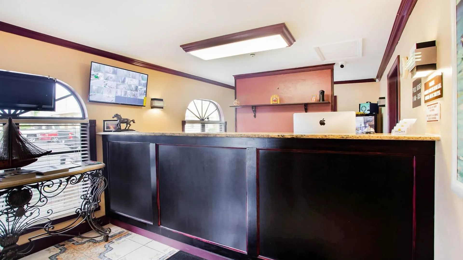 Oyo Waterfront Hotel- Myers, Fl Cape Coral