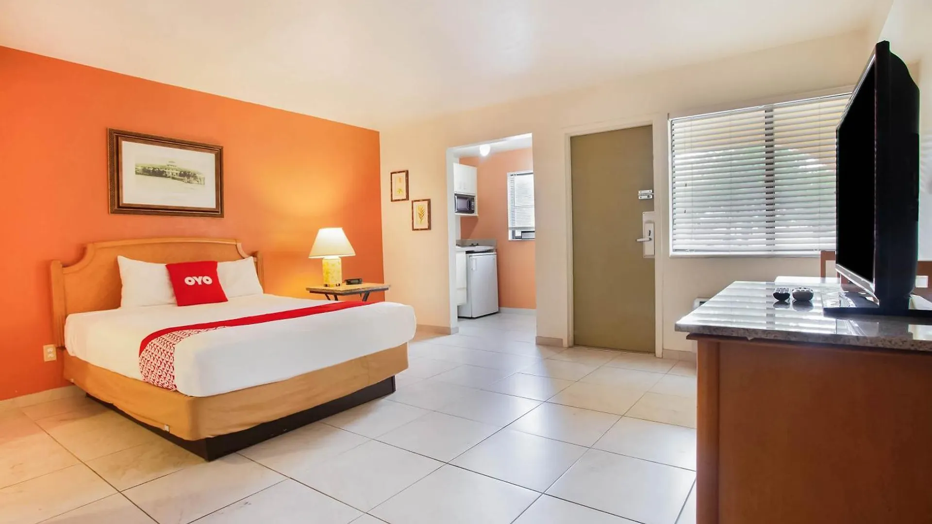 Oyo Waterfront Hotel- Myers, Fl Cape Coral