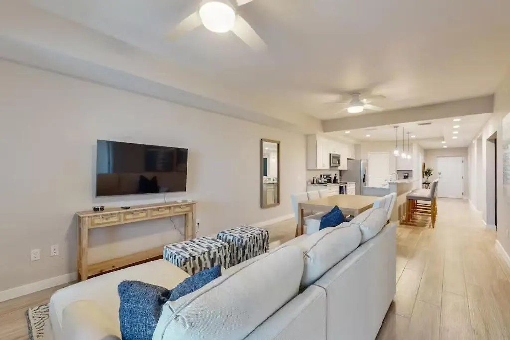 Gulf Access With Boat Slip, Heated Saltwater Pool, Dog-friendly - Bacino Vista #302 - Roelens Holiday home *