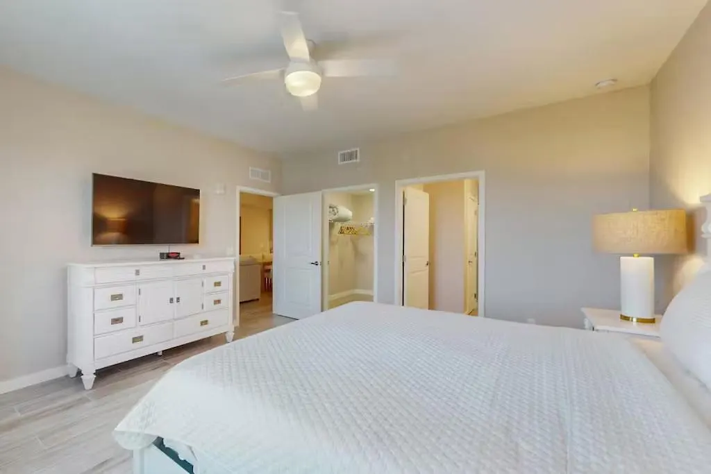 Gulf Access With Boat Slip, Heated Saltwater Pool, Dog-friendly - Bacino Vista #302 - Roelens Holiday home Cape Coral