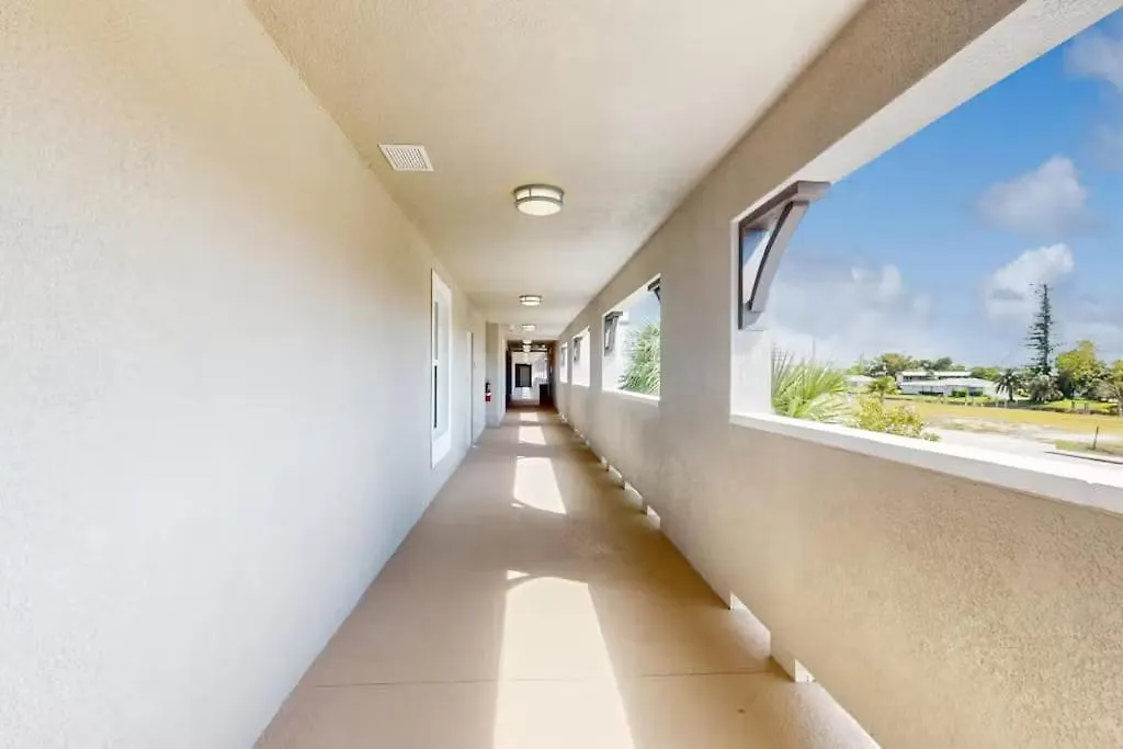 Gulf Access With Boat Slip, Heated Saltwater Pool, Dog-friendly - Bacino Vista #207 - Roelens