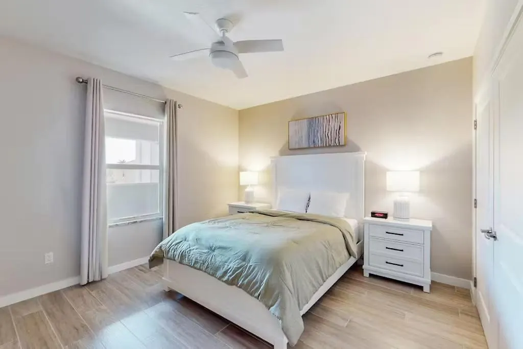 Gulf Access With Boat Slip, Heated Saltwater Pool, Dog-friendly - Bacino Vista #202 - Roelens *