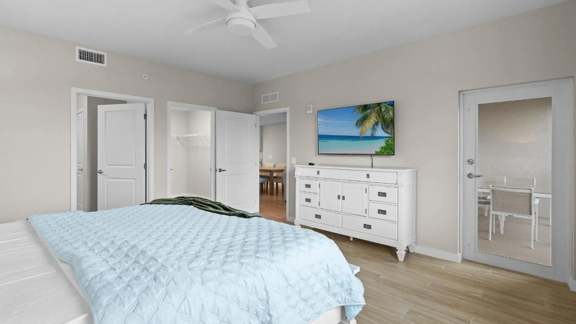 Gulf Access With Boat Slip, Heated Saltwater Pool - Bacino Vistas 207 & 208 - Roelens