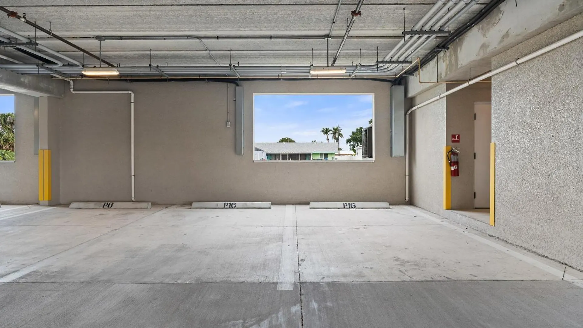 Gulf Access With Boat Slip, Heated Saltwater Pool - Bacino Vistas 205 & 208 - Roelens Holiday home Cape Coral