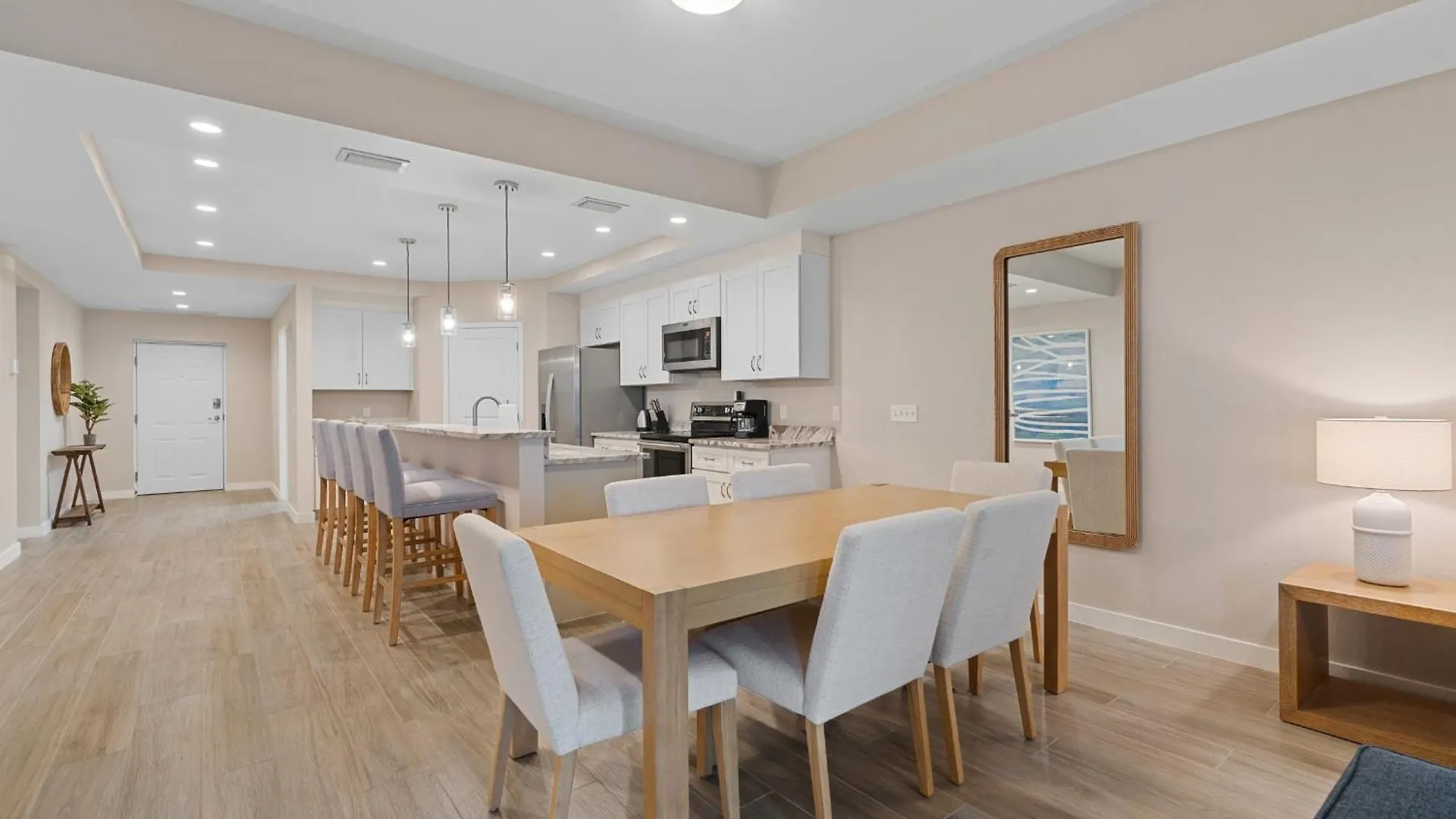 Gulf Access With Boat Slip, Heated Saltwater Pool - Bacino Vistas 205 & 208 - Roelens * Cape Coral
