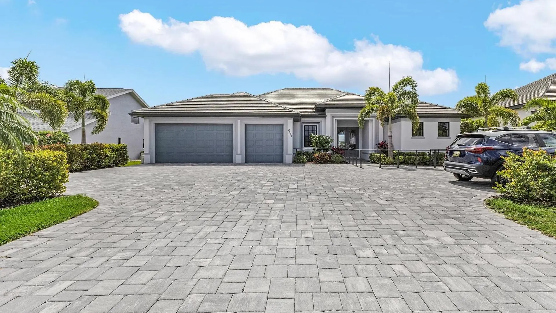 Gulf Access, Pool With Spa, Grill & Lanai - Ladyfish Landing - Roelens Vacations Holiday home *