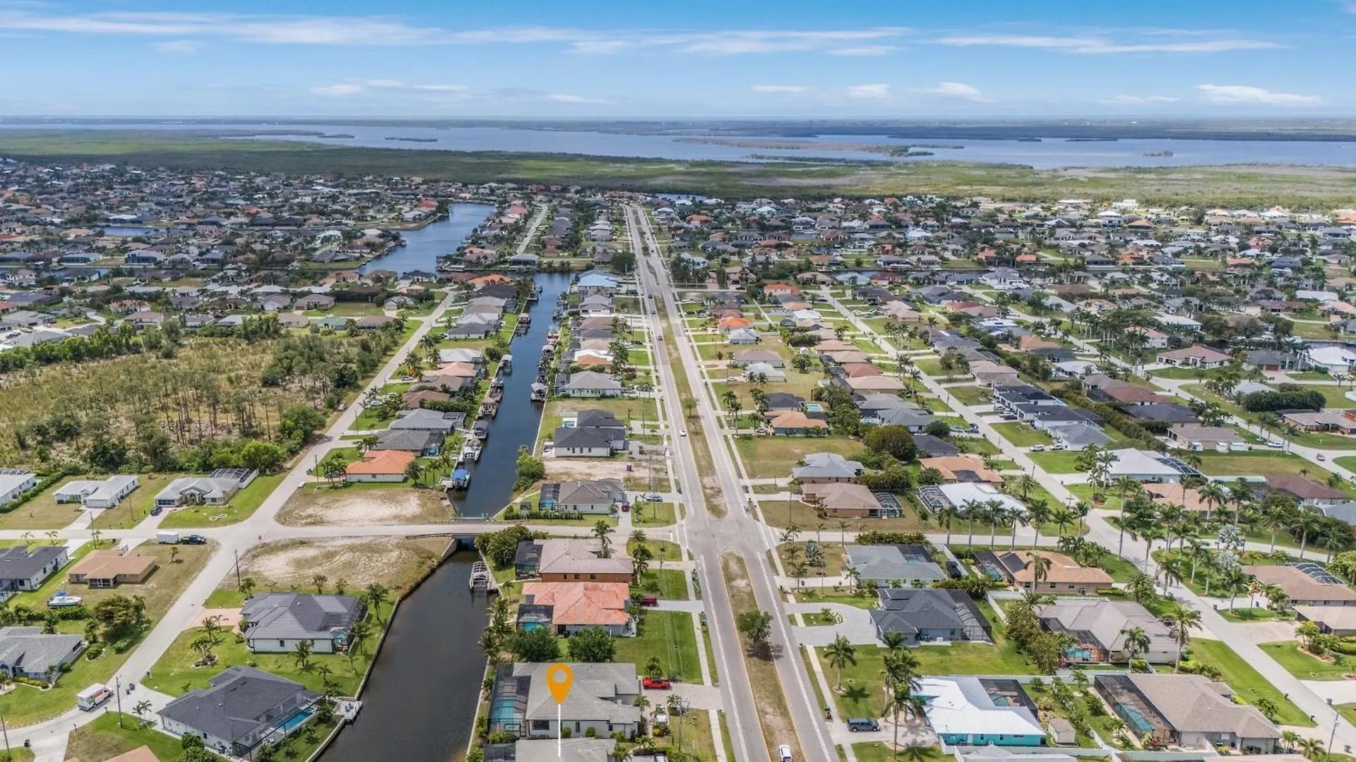 Holiday home Gulf Access, Pool With Spa, Grill & Lanai - Ladyfish Landing - Roelens Vacations Cape Coral