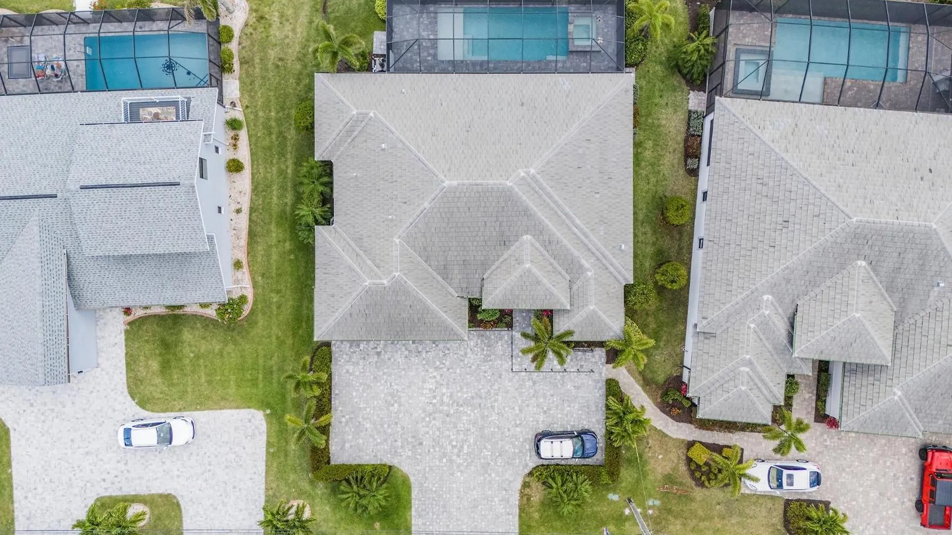 Gulf Access, Pool With Spa, Grill & Lanai - Ladyfish Landing - Roelens Vacations * Cape Coral