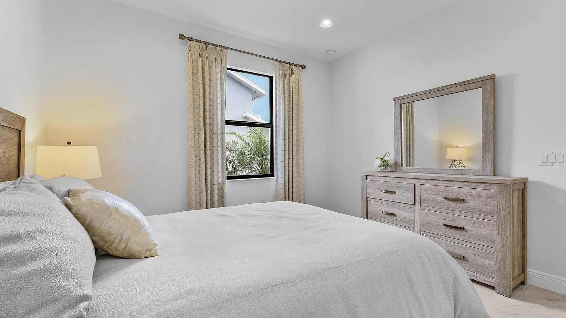 Gulf Access, Pool With Spa, Grill & Lanai - Ladyfish Landing - Roelens Vacations Holiday home *