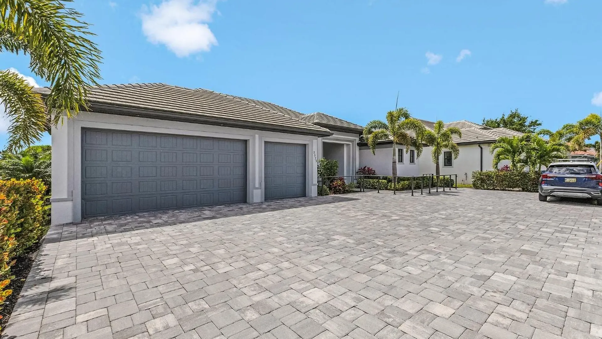 Gulf Access, Pool With Spa, Grill & Lanai - Ladyfish Landing - Roelens Vacations