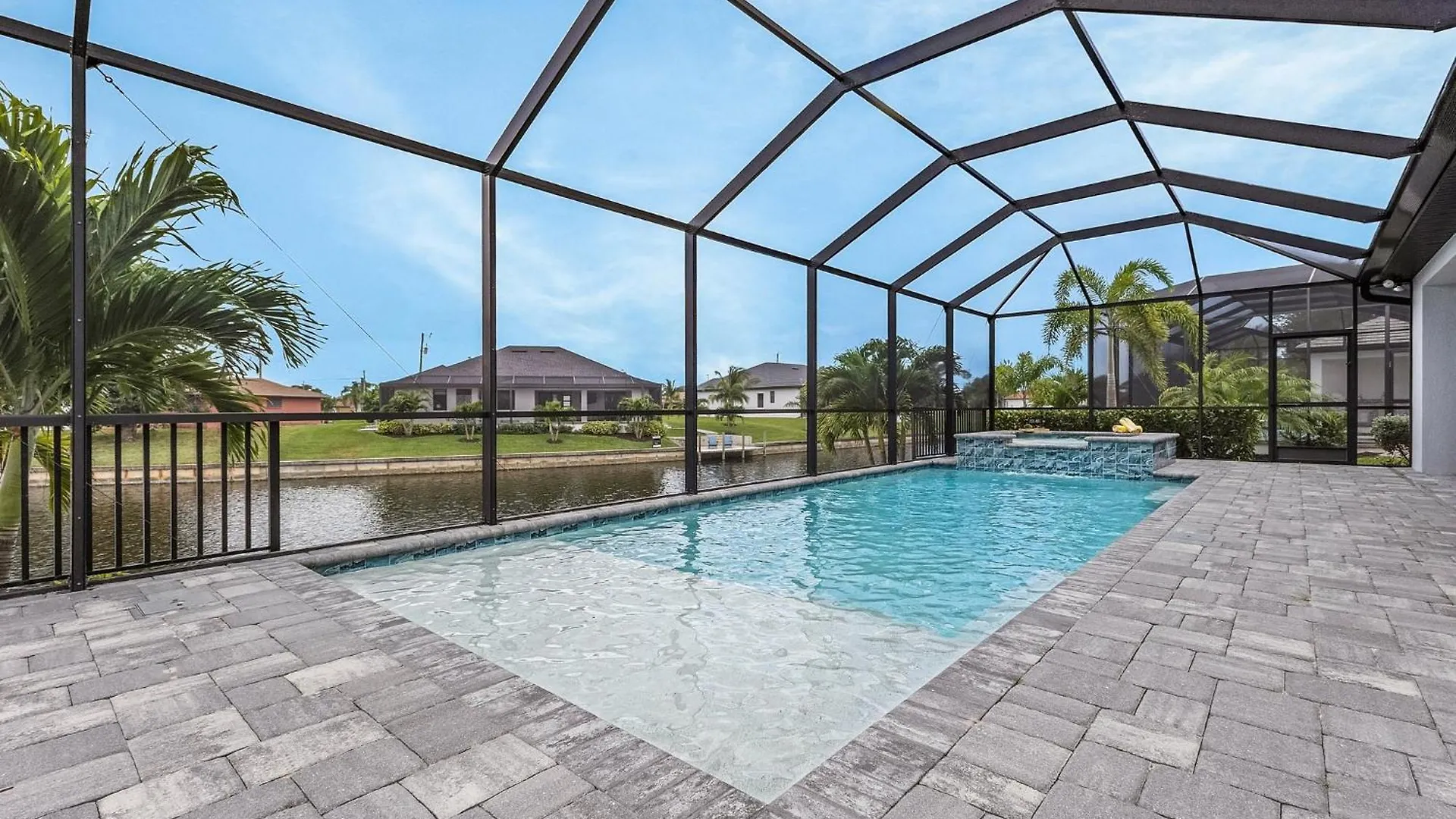 Gulf Access, Pool With Spa, Grill & Lanai - Ladyfish Landing - Roelens Vacations *