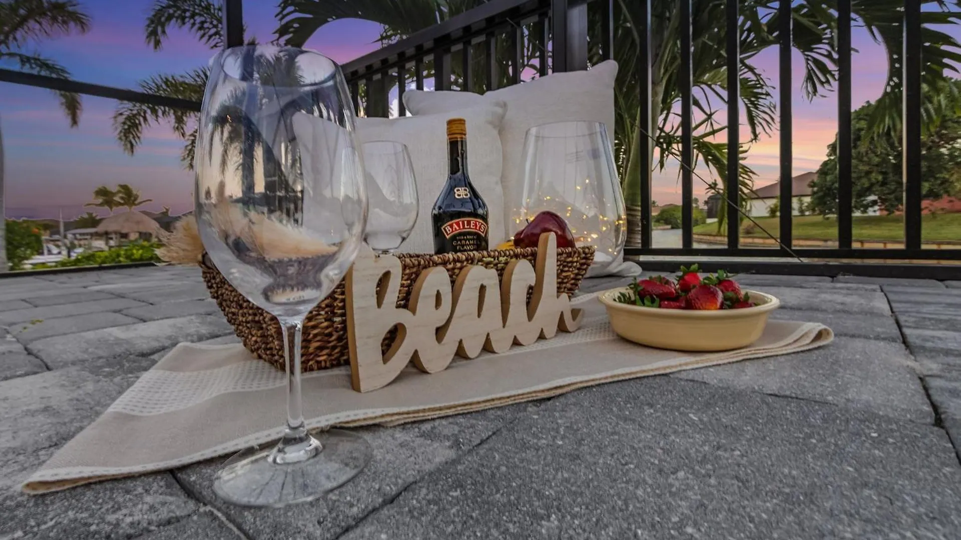 Holiday home Gulf Access, Pool With Spa, Grill & Lanai - Ladyfish Landing - Roelens Vacations