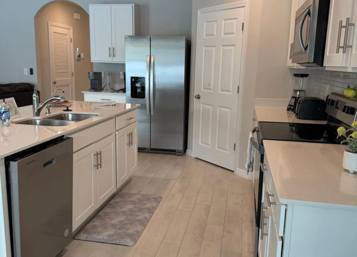 4br 3ba Cape House-pickleball Court-pool-hot Tub Cape Coral