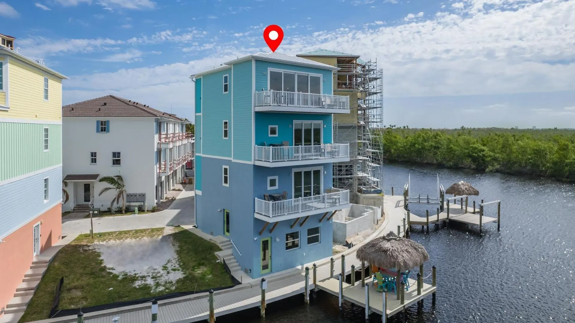 Apartment Manatee 3 Funky Fish House At Cape Harbour