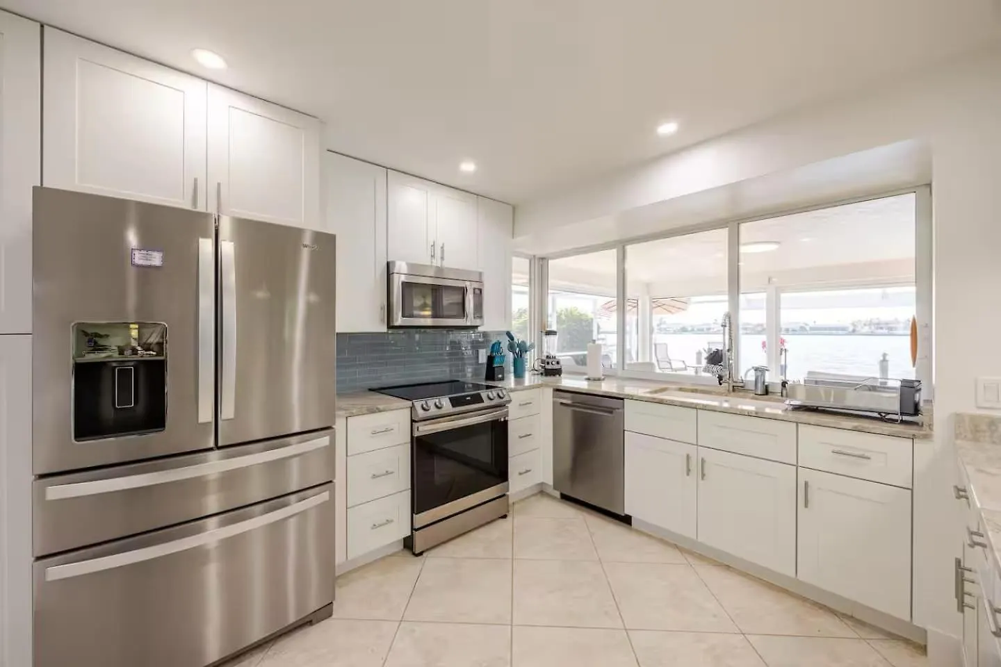 Waterfront Escape Luxurious Holiday home Cape Coral