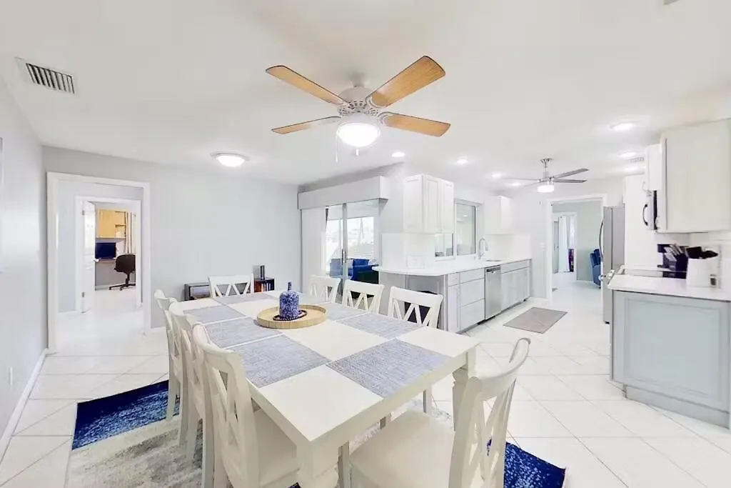 Aqua Vista Waterfront Haven * Cape Coral
