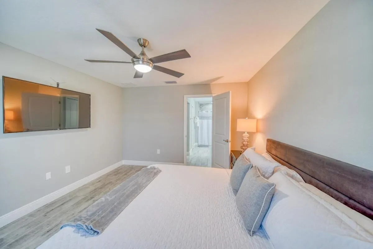 Campos Family - Heated Pool Holiday home