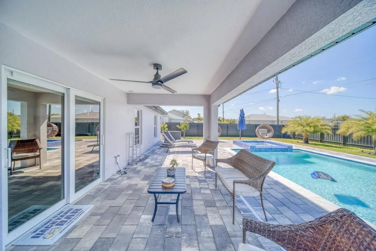 Campos Family - Heated Pool
