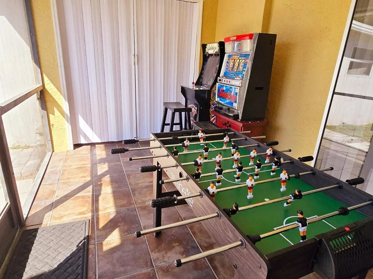 Apartment Rustic Urban Escape Serene Near The Cape Coral